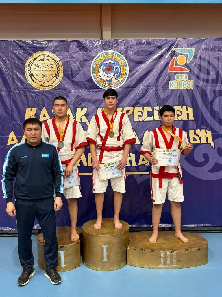 Чемпионат Алматы по казахской борьбе среди молодежи